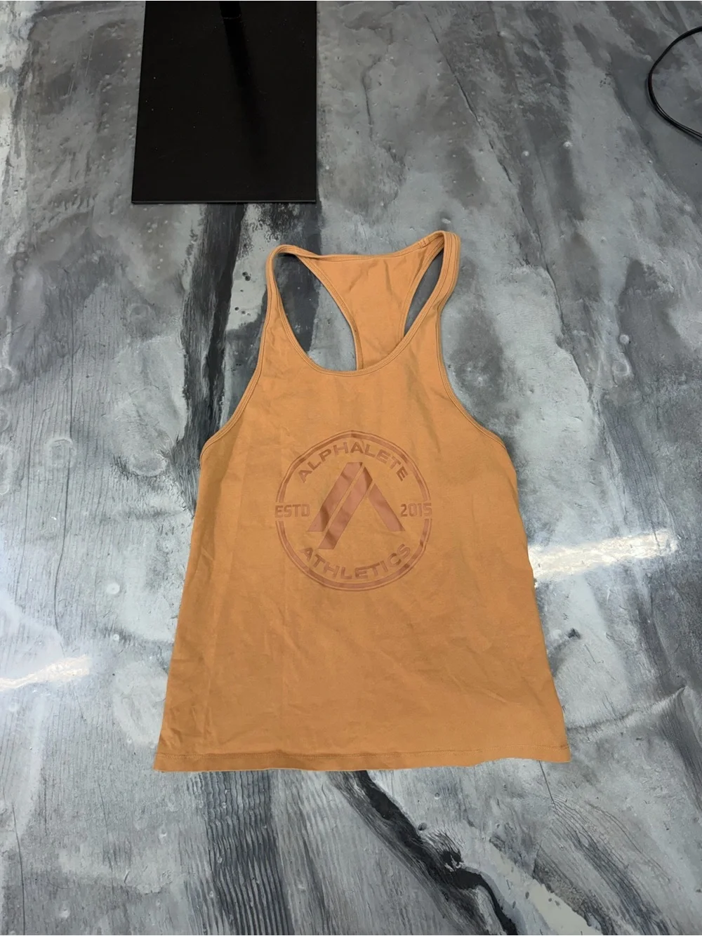 Alphalete tank top - Picture 1 of 1